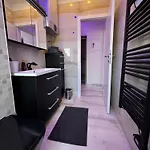 Yela شقة زادار